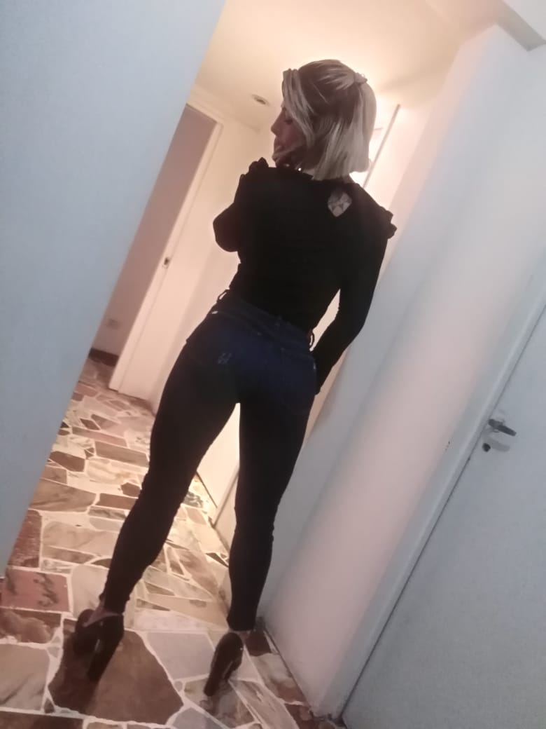 Alexandra masajista fitness belgrano